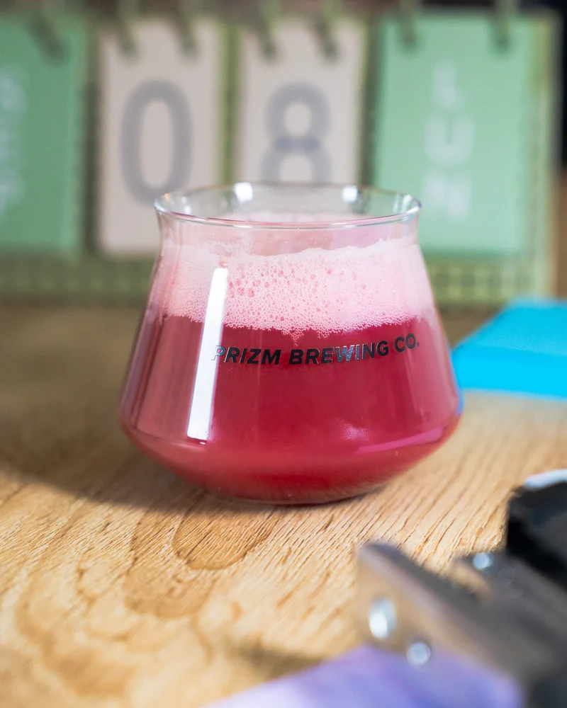 CRIMSON WATERS (PASTRY SOUR -6%)