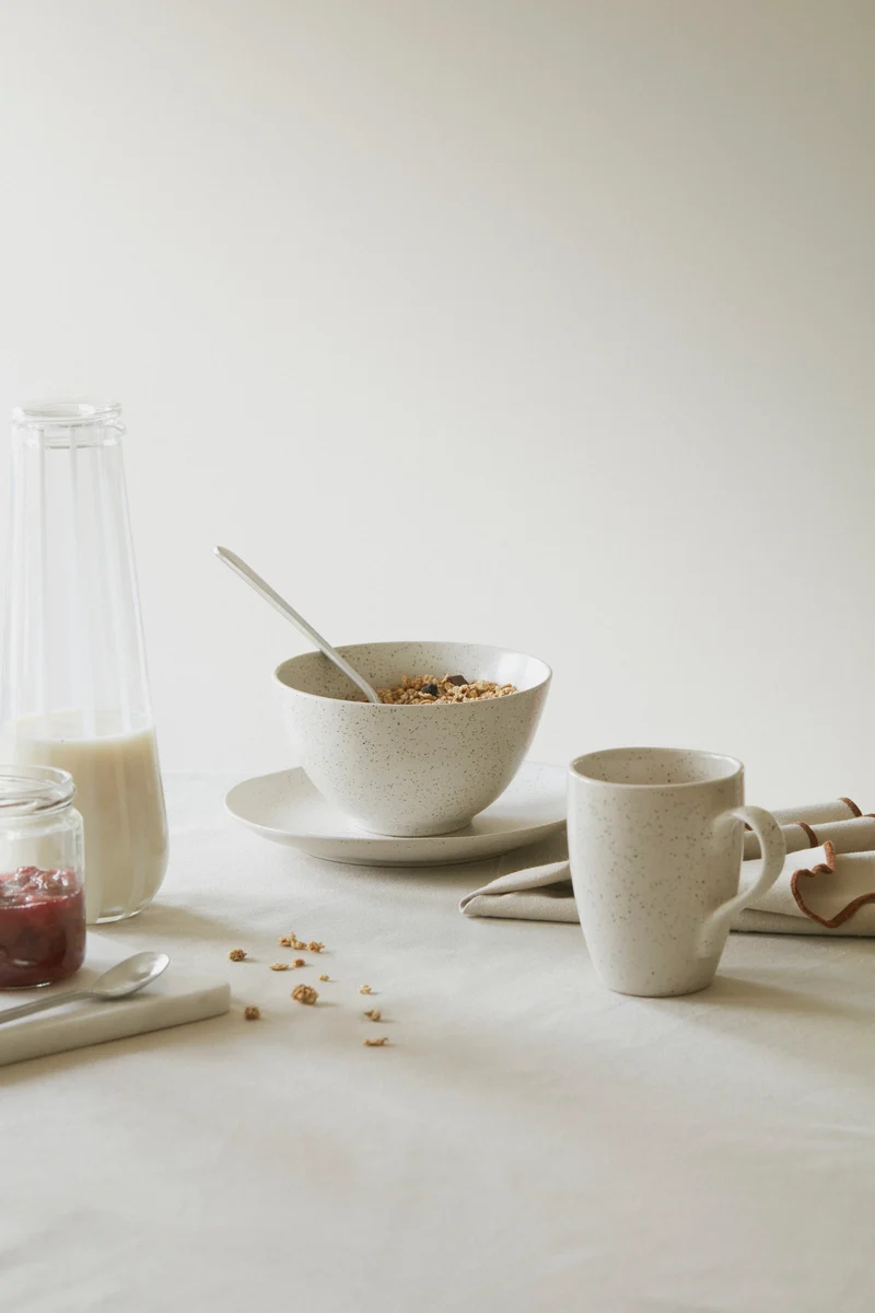 Ensemble de petit-déjeuner Broste Copenhagen Nordic Vanilla 12 pièces / 4 personnes - 4 assiettes à petit-déjeuner, 4 bols et 4 tasses