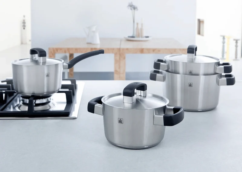 Ensemble de casseroles BK Conical Cool 5 pièces - en inox - Casseroles ø 16, 18, 20, 24 & 16 cm