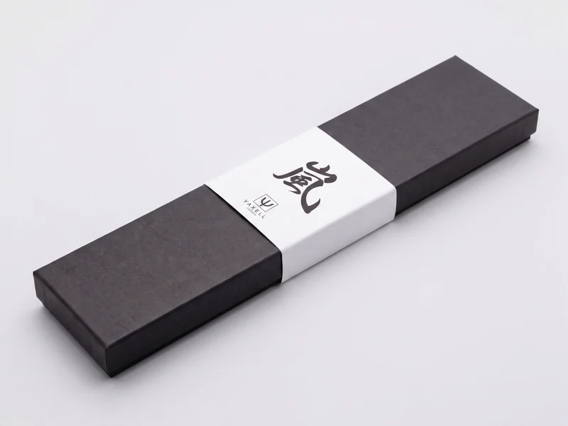 Couteau d'office Yaxell Zen 12 cm - Acier damassé inoxydable 37 plis - Manche en Micarta.