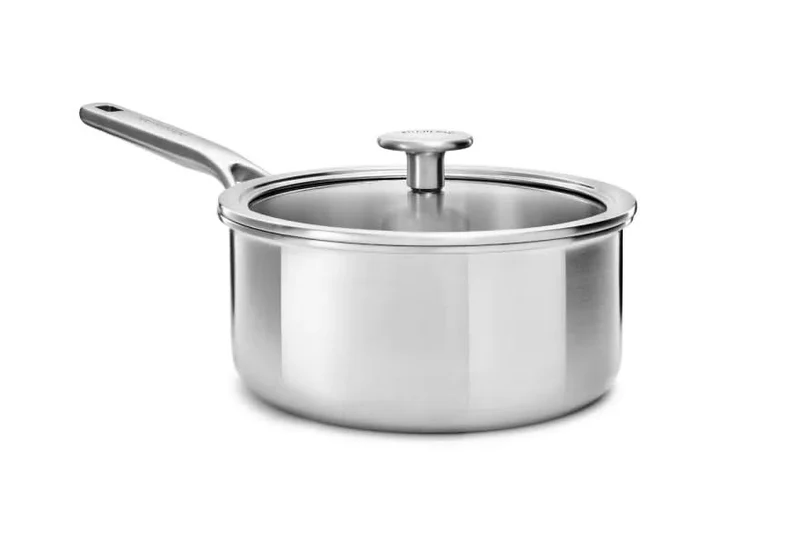 Ensemble de casseroles KitchenAid Multi-Ply Stainless Steel 6-pièces : casserole ø 20 et 24 cm, casserole ø 16 cm et poêle ø 24 cm + poêle Classic Forged ø 24 et 28 cm