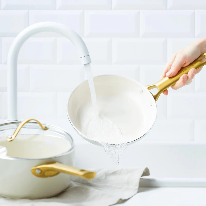 Ensemble de Casseroles GreenPan Padova Reserve Crème Blanche 6 pièces - Revêtement Antiadhésif en Céramique - Casserole ø 24 cm, Casserole à Lait ø 18, 20 cm, Poêle ø 20, 28 cm & Poêle Sauté ø 24 cm