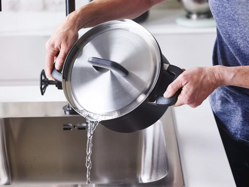 Ensemble de casseroles BK Flow Cool Noir - 4 pièces - en inox - casseroles ø 16, 18, 20 & 16 cm