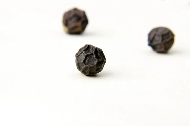 Poivre noir de Malabar en grain