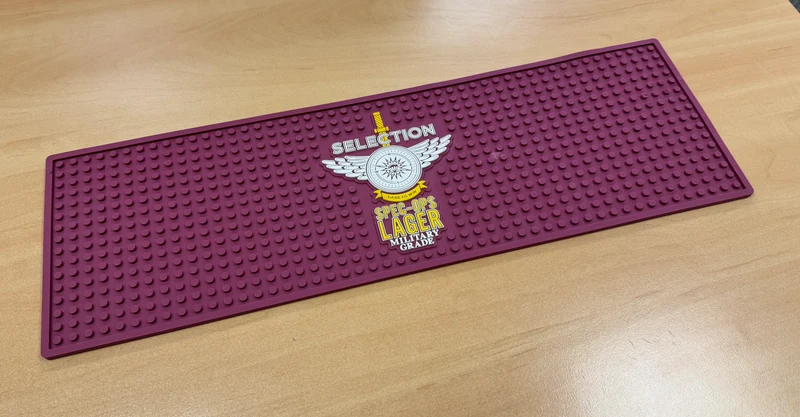 Bar Runners Premium à relief en pastilles