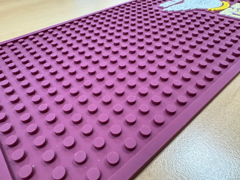 Bar Runners Premium à relief en pastilles