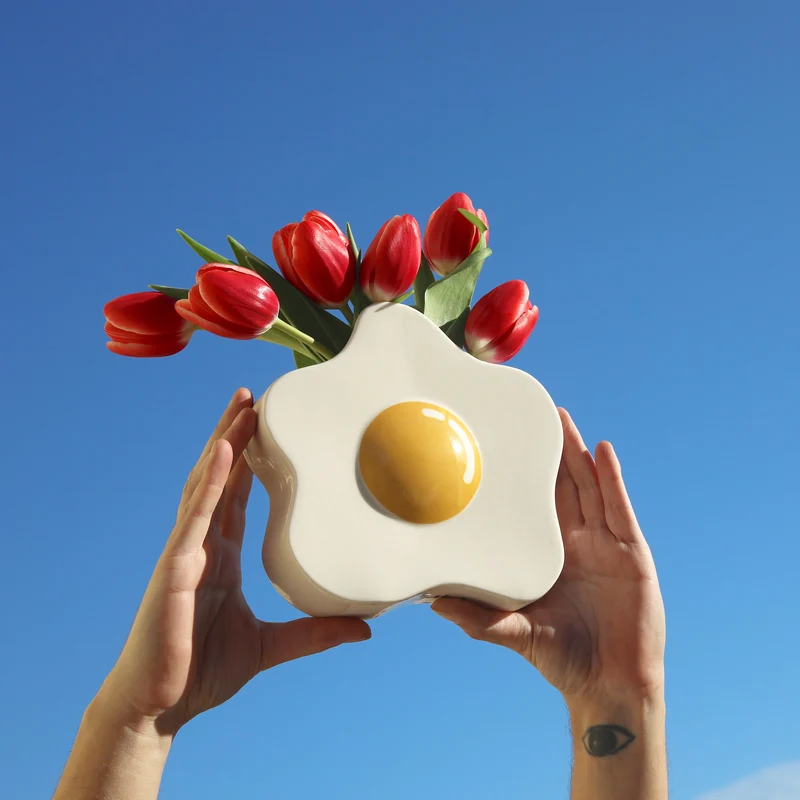 Vase Fluid market | Oeuf