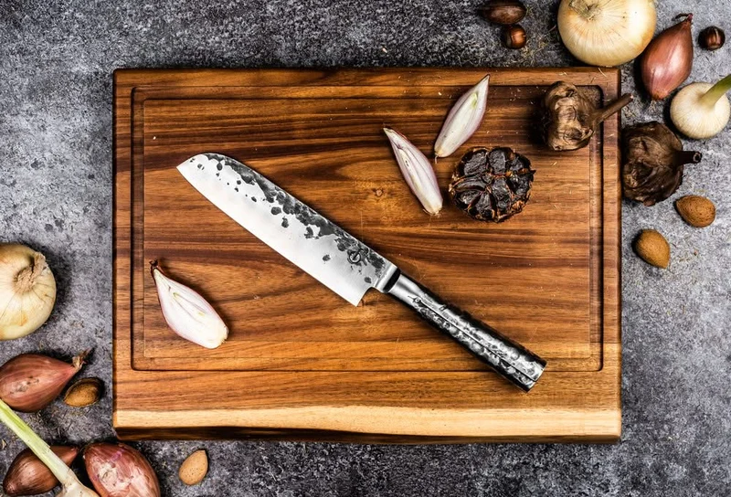 Planche à découper Laguiole Style de Vie - en acacia - 40 x 29 cm