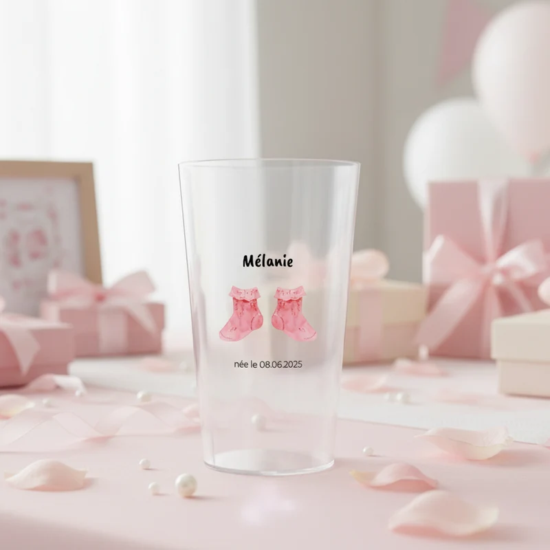 Gobelet personnalisé Naissance Chaussettes Roses