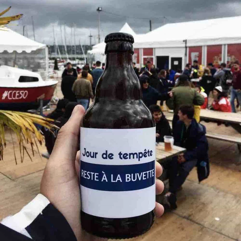 Bière jour de tempête reste à la buvette