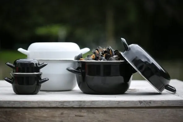 Casserole à moules Cosy & Trendy - en acier émaillé - Noir - ø 18 cm