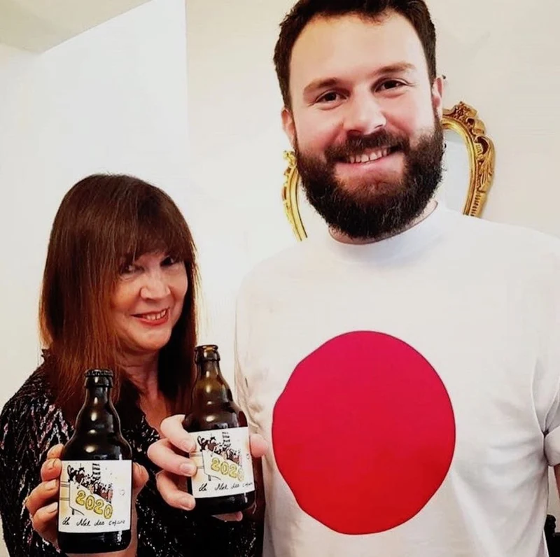 Bière personnalisée d'entreprise