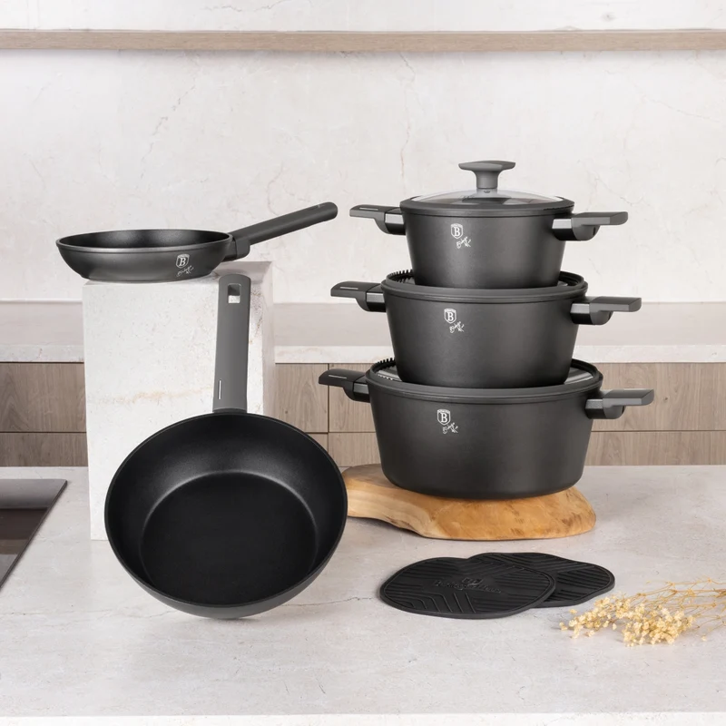 Ensemble de casseroles BerlingerHaus Mat Anthracite 7 pièces - Casserole ø 20, 24, 28 cm, Poêle ø 20 & 24 cm - compatible avec toutes les sources de chaleur