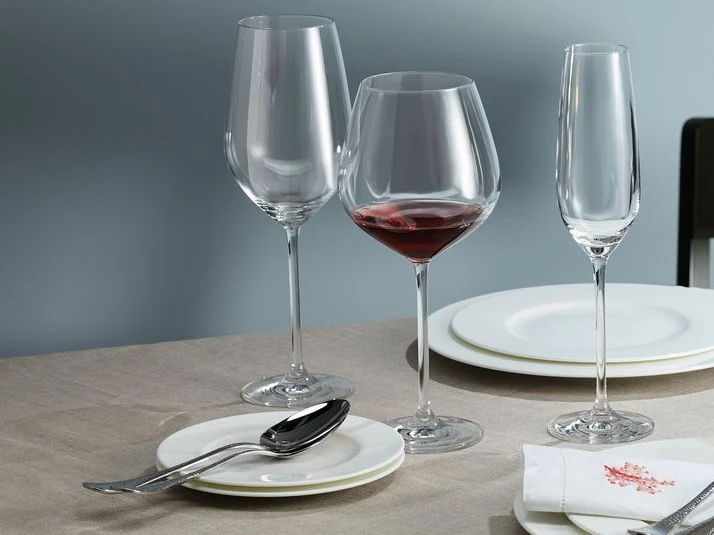 Set de verres a vin Schott Zwiesel - Verre bourgogne - 740 ml - 4 pieces